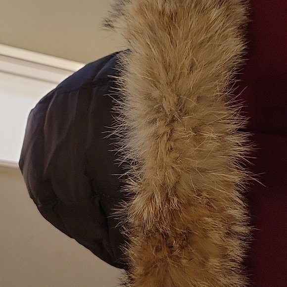 Red Head Women's Down jacket with attachable Hoodie - Picture 9 of 10